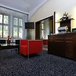 Lunik Ξενοδοχείο 3*