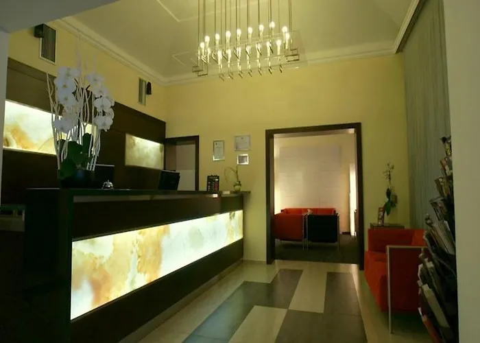 Lunik Hotel