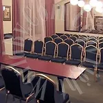 Lunik Hotel 3*