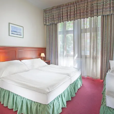 ルーニック 3* プラハ