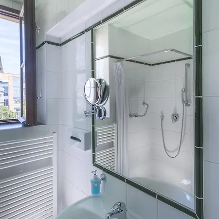 ホテル ルーニック