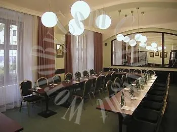 Lunik 3* Πράγα