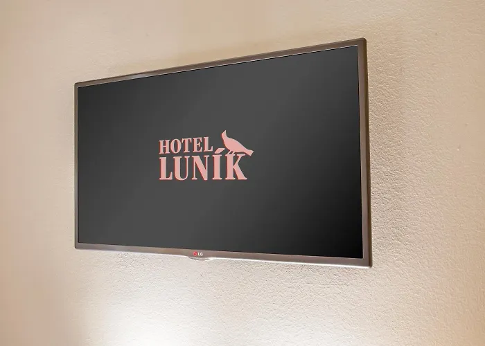 Lunik 3* Praga